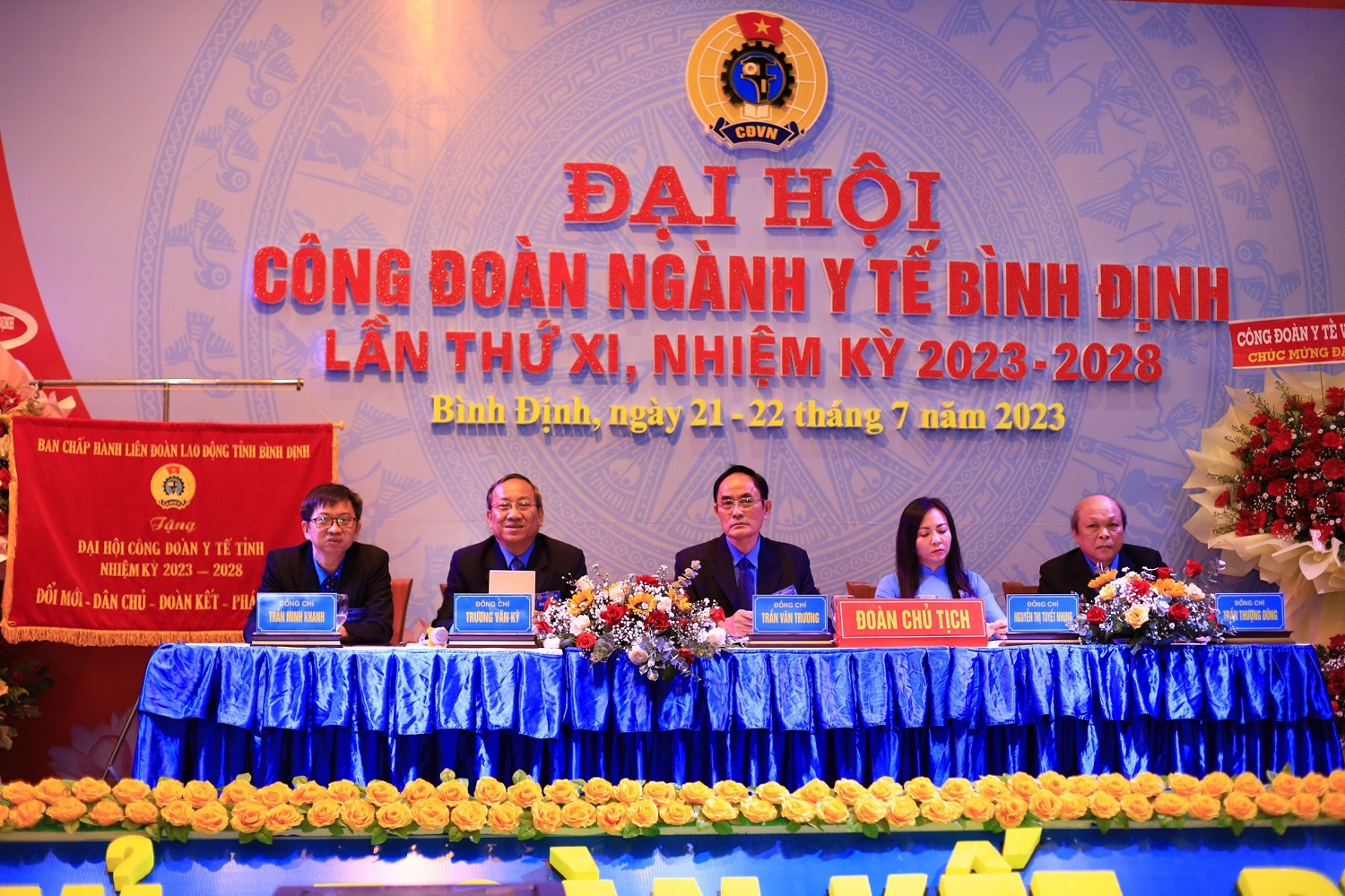 Đoàn Chủ tịch Đại hội Công đoàn ngành Y tế lần thứ XI, nhiệm kỳ 2023-2028