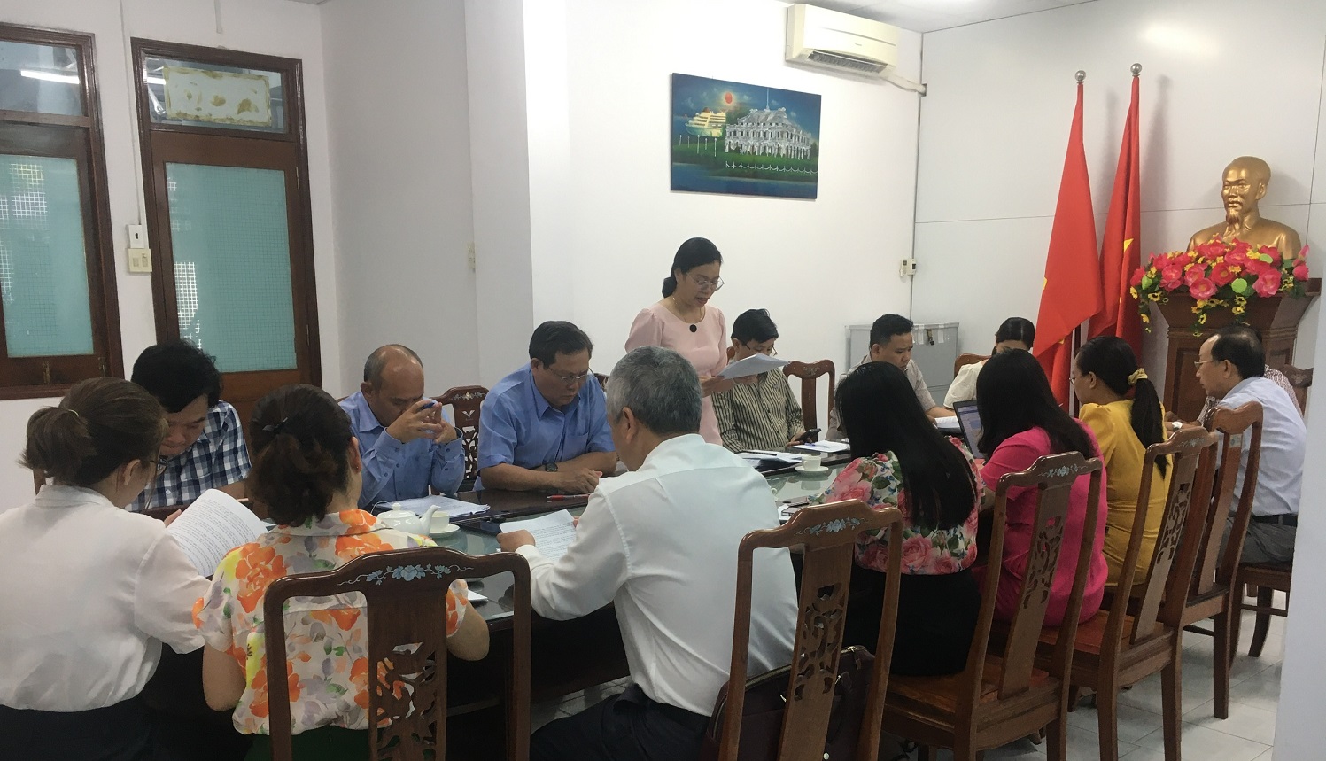 Toàn cảnh kiểm tra công tác PBGDPL tại Sở Y tế (Ảnh Thu Hiền)