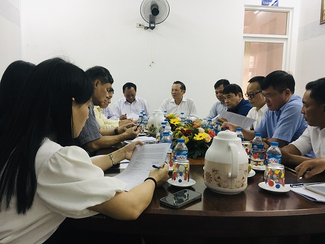 Đoàn công tác Ban Tuyên giáo Trung ương làm việc tại Trung tâm Kiểm soát bệnh tật (Ảnh Thu Hiền)
