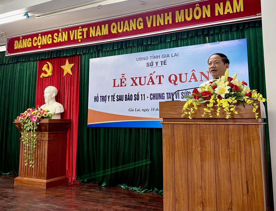 Ông Phạm Anh Tuấn – Phó Bí thư Tỉnh ủy, Chủ tịch UBND tỉnh Gia Lai phát biểu tại buổi Lễ Xuất quân (Ảnh: Thu Phương)