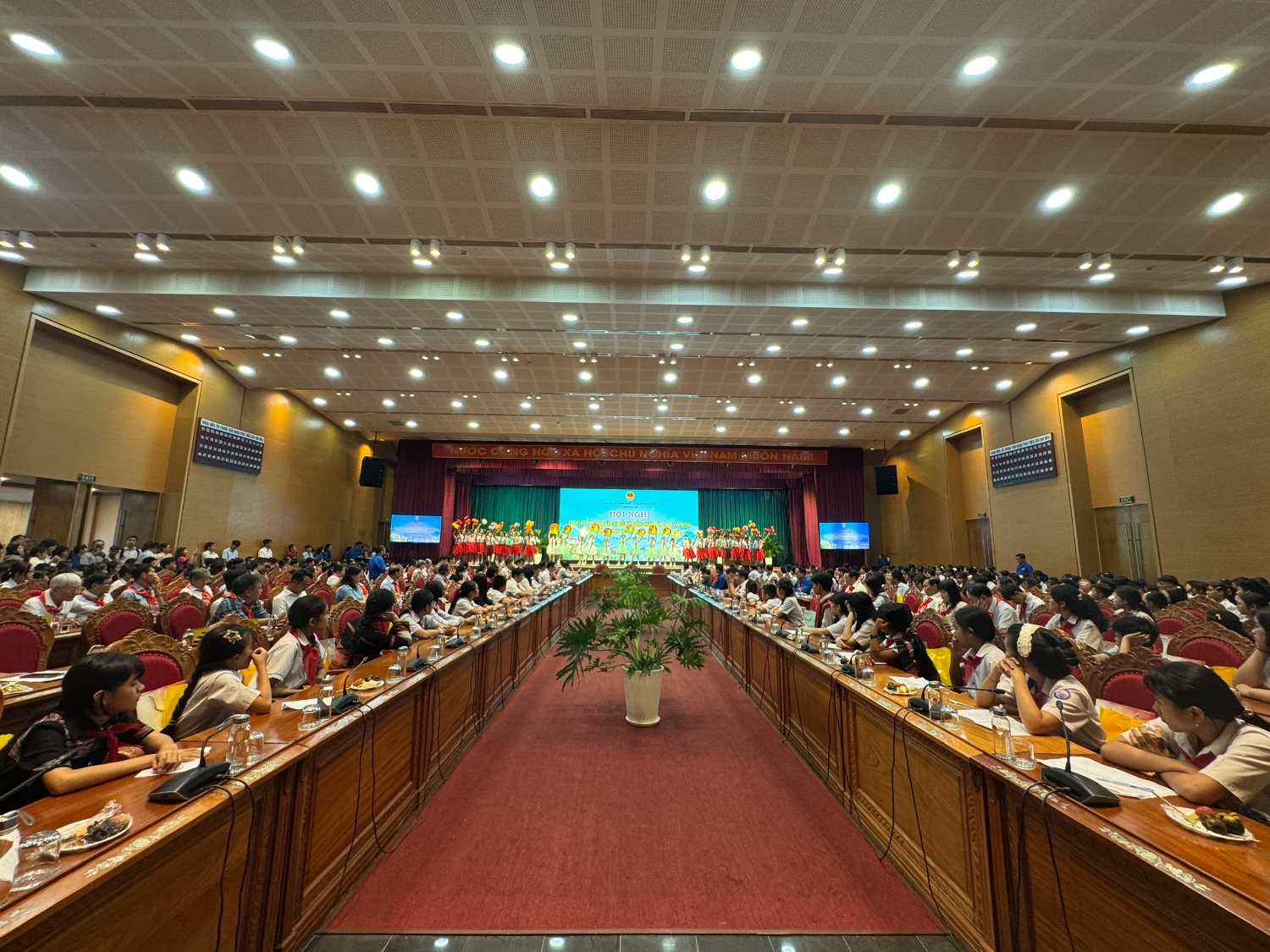 : Toàn cảnh hội nghị.(ảnh Bích Thảo)