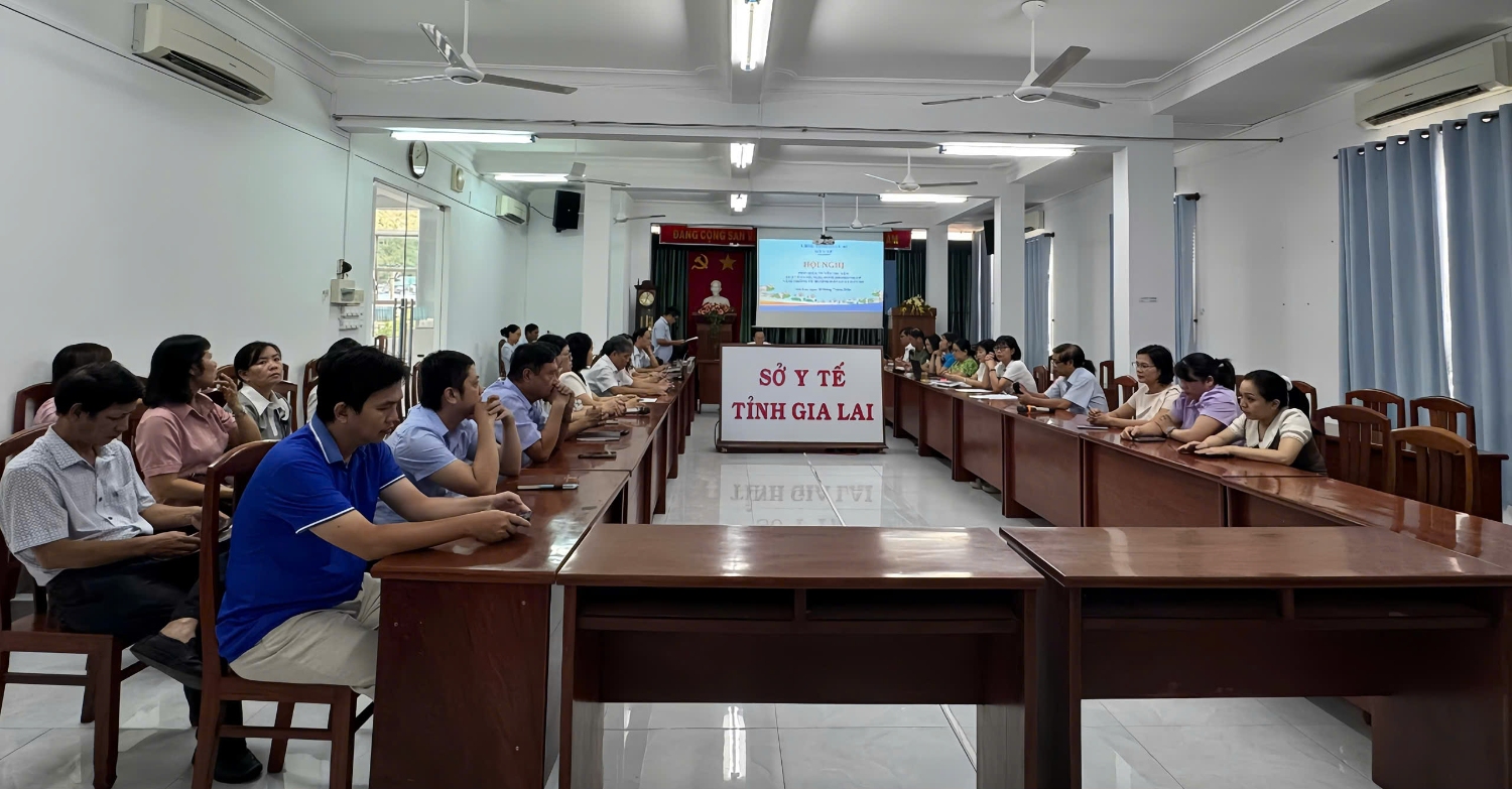 Quang cảnh hội nghị.