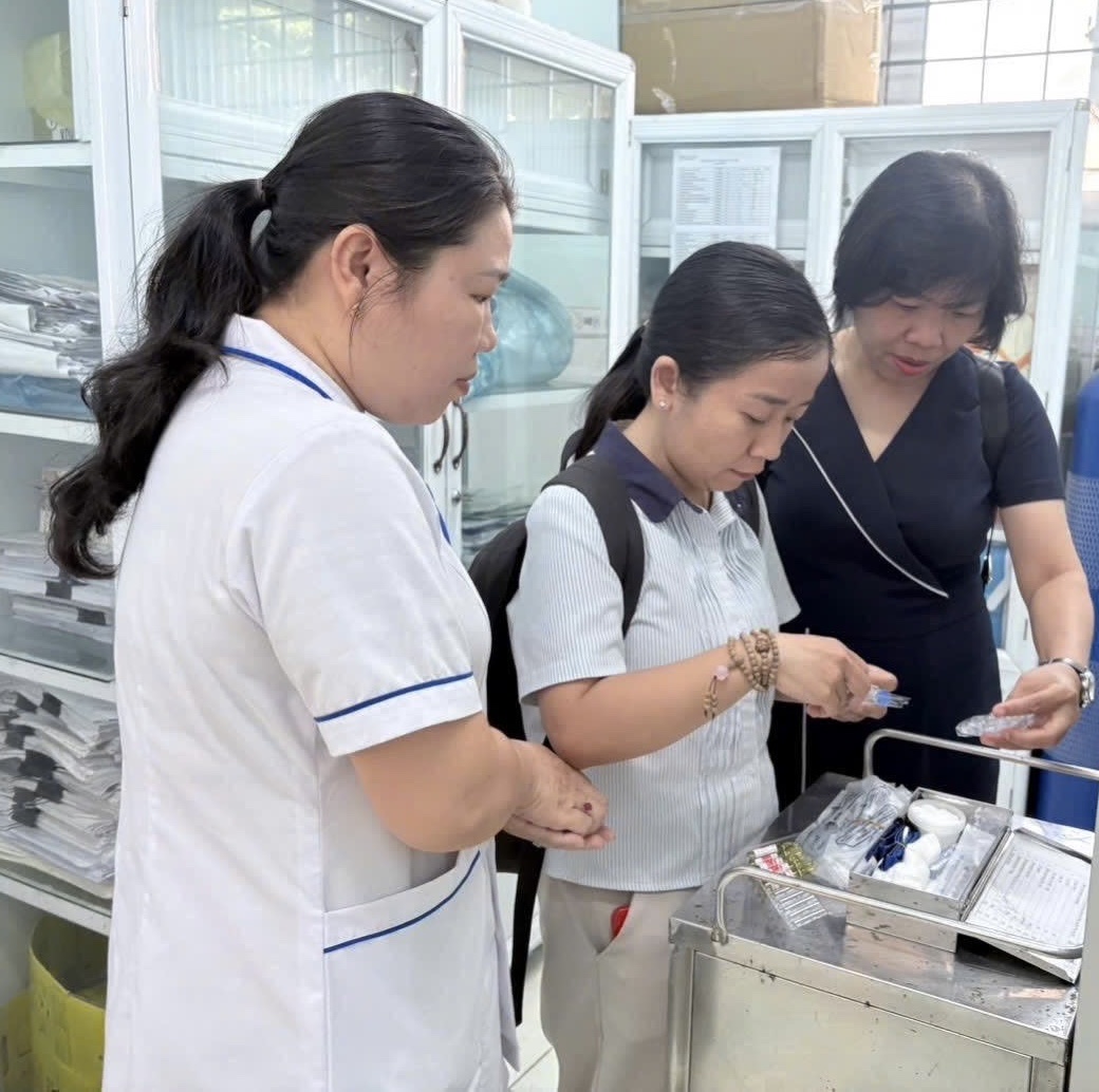 Giám sát tiêm chủng - Bảo đảm an toàn, nâng cao chất lượng bảo vệ trẻ em