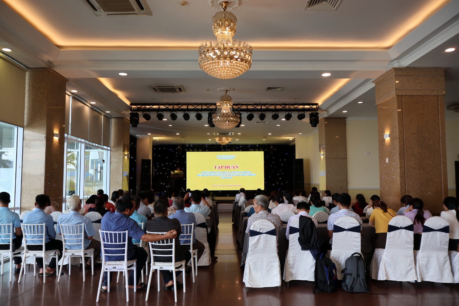 Tập huấn triển khai các đề án, chương trình, kế hoạch về công tác dân số và phát triển năm 2026